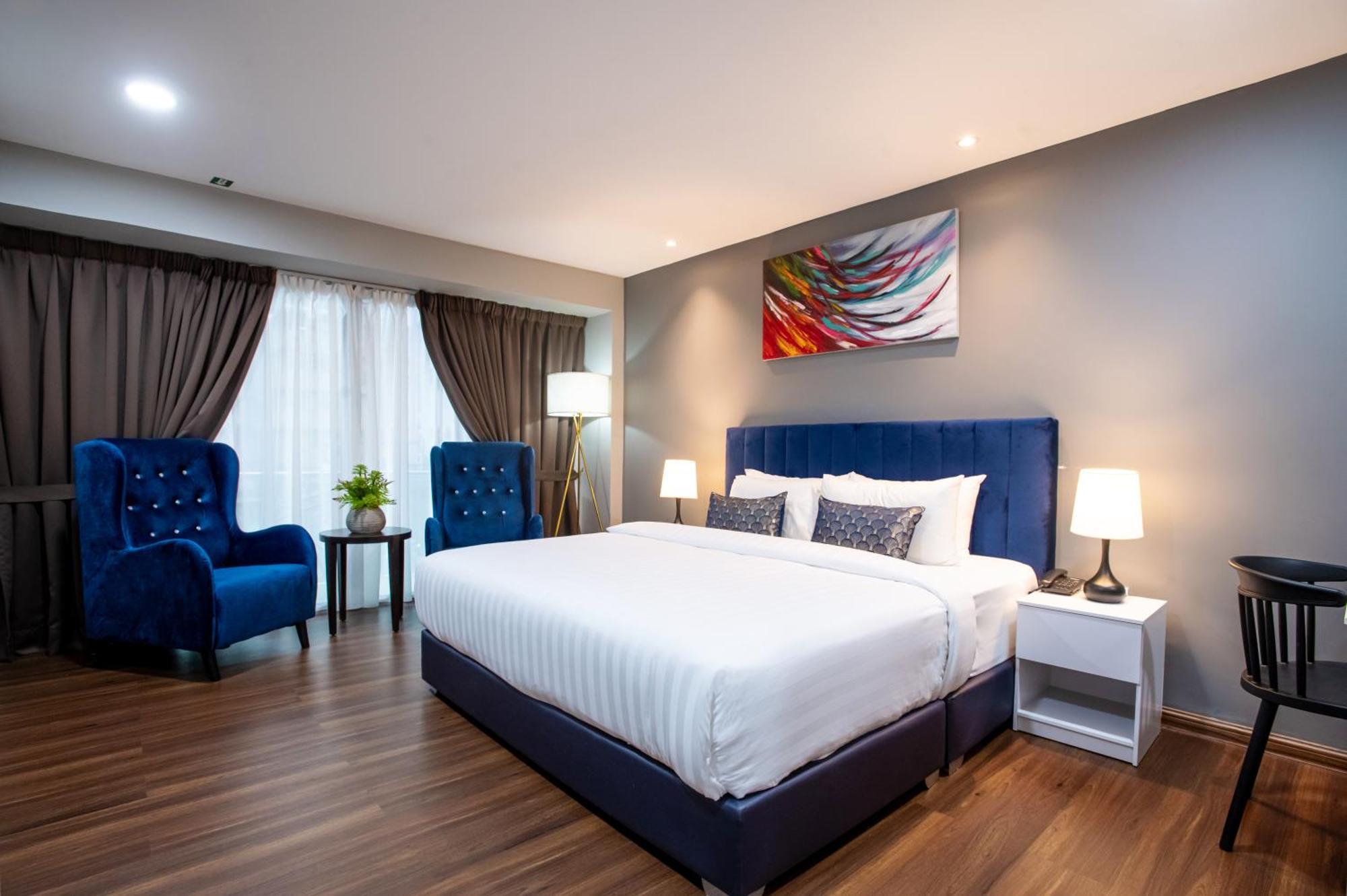 Raissa Boutique Hotel 2*